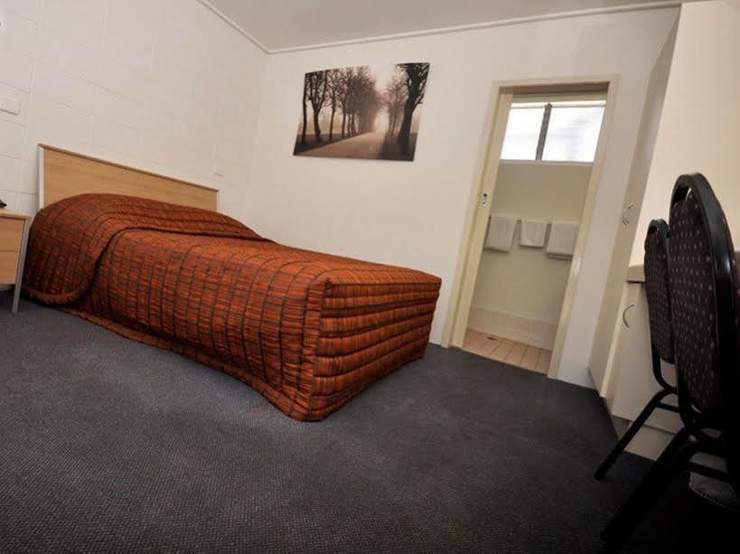 Gladstone Cbd Motel Exterior foto